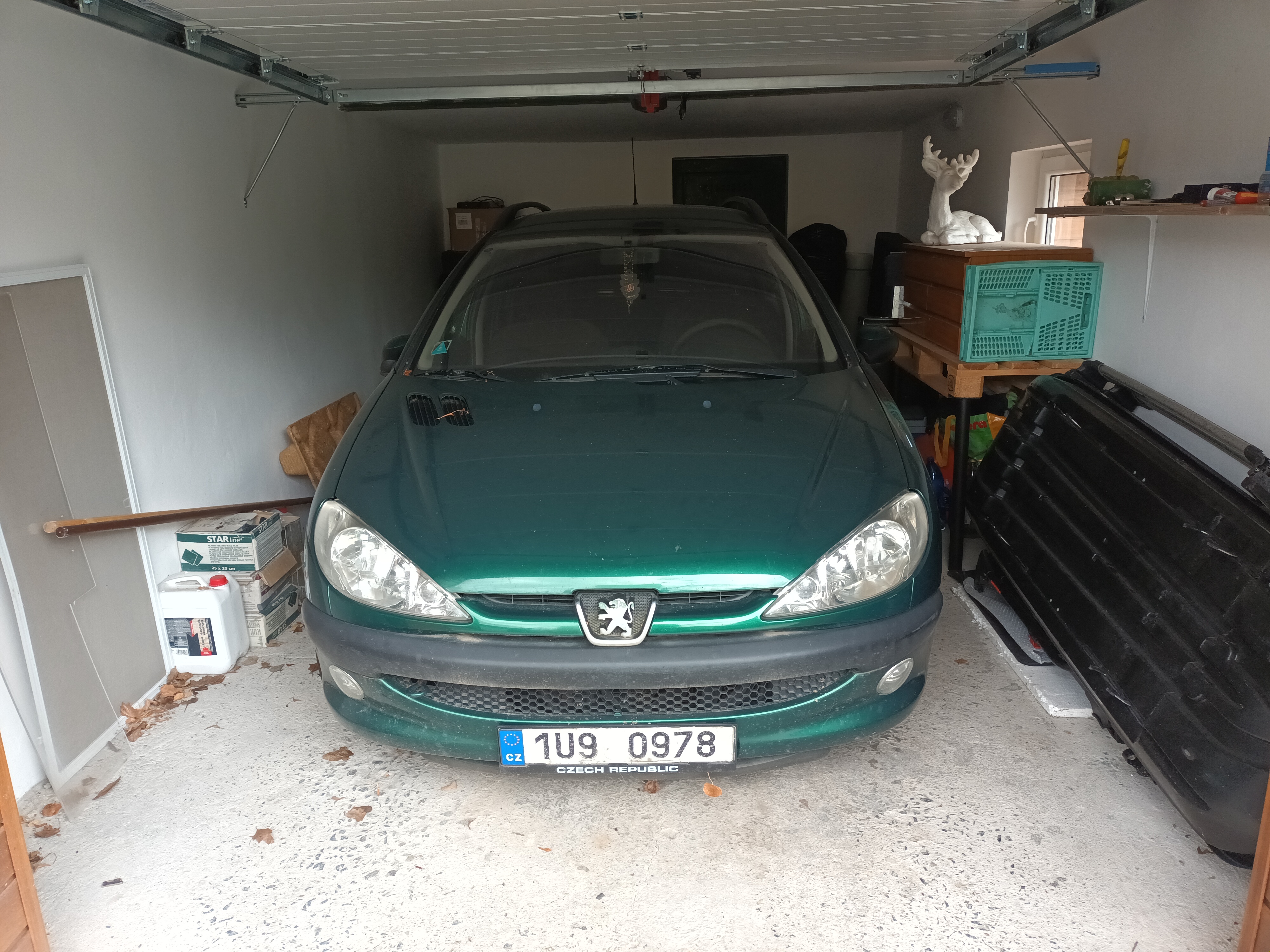 Osobní automobil PEUGEOT 206